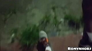 Endowed guy picks up stranger in Rio for unprotected sex