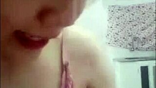 omg i cant believe hot vietnamese girl on cam.. so sexyy