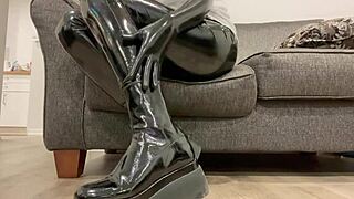 Check out these shiny latex boots and the rubbing sounds!
