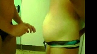 gay guy on webcam masturbating and getting a blowjob