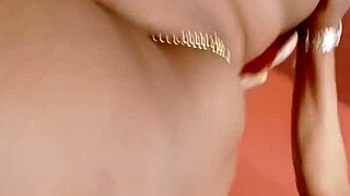 Sundaydogood614 Shares Her Shaved Pussy Update