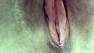 amateur babe fingers her pink pussy closeup till she cums and play big natural tits