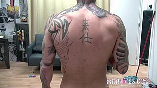 Salva and Snake split Susy’s pussy while Vivi rides hard