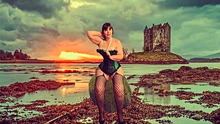 Happy with a cock kissing and sucking Scottish cougar