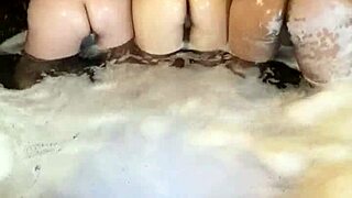 Gaby N�col Y Monse Homemade Amateurs