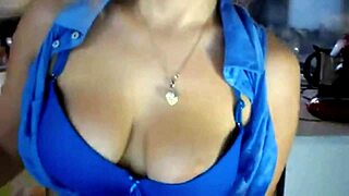 seductive g-string tease, watch sexydea flaunt her alluring curves! 😍