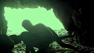 Amateurs have sex hidden in beach cave