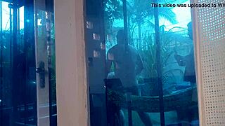 Filmei Meu Vizinho Corno Gostando De Ver Sua Mulher Sendo Arrombada Pelos Maiores Penis Do Bairro - El Toro De Oro