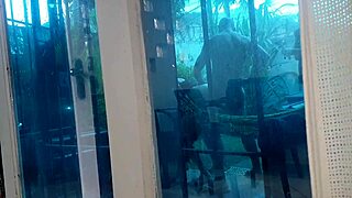 Filmei Meu Vizinho Corno Gostando De Ver Sua Mulher Sendo Arrombada Pelos Maiores Penis Do Bairro - El Toro De Oro