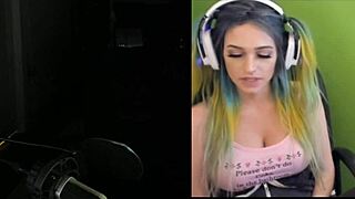 Joycgee And Trainwrecks Live Webcam Show