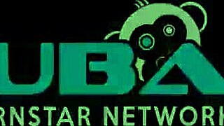 sexy dani daniels licks and fingers her friend