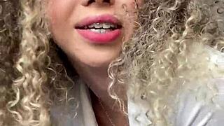 Latina brunette bends over for homemade doggystyle and squirting