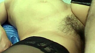 Nisam mogao odoljeti jebanju prijateljevog tvrdog kurca!