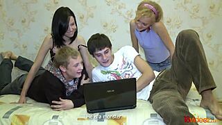 Hey, Foxy Katy and teen 18+s nailing the perfect sex combo! 😍