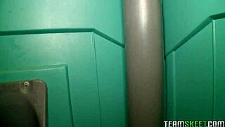 riley reed hanging out with a new friend