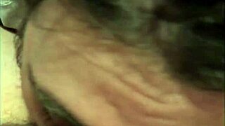 Bbw amateur busty becky gets her pussy ate in the kitchen and squirts