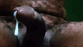 Vivi The Shemale Shows Off Her Bold Moves