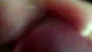 hot wife giving a tasty blowjob in homemade anal fun 🍆