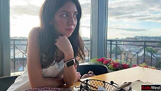 she couldn't resist and banged the guy on their first date.