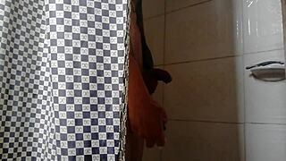 bathroom masturbation with bisexual vibes