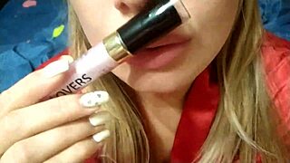 I Smear Lipstick, Suck Dick, Cum on Lips