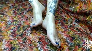 I Pour Oil On My Tattooed Feet For Jerk Off
