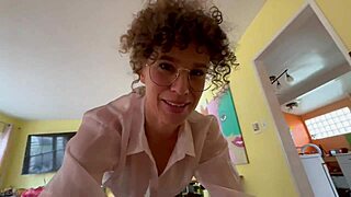 stranded stepmom rewards stepson with deep anal creampie! 😍