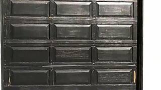 police officer eliza ibarra handles a gang of black thugs with her mouth