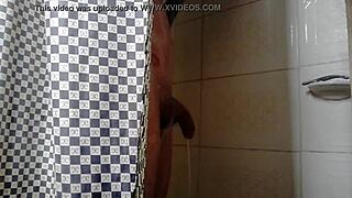 bathroom masturbation with bisexual vibes