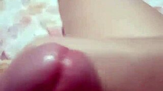 A hot transsexual called Loirinha receives a hard cock inside her ©