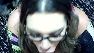 Gabriela Stokweel receives huge cumshot in mouth