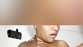 Brunette With Big Ass Gives Blowjob And Gets Cumshot