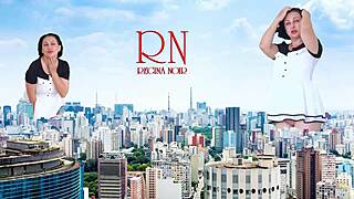 Giantess walks naked in city, wow! 😲