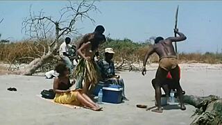 indian actress kitu gidwani appears topless in french movie black