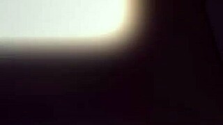 Alexa Flexy splits for deep anal penetration in stockings