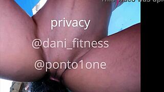 PEDI UMA RAPIDINHA E AINDA O SAFADO ME DEIXOU TODA LEITADAAA COMPLETO NO RED.