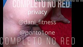 PEDI UMA RAPIDINHA E AINDA O SAFADO ME DEIXOU TODA LEITADAAA COMPLETO NO RED.