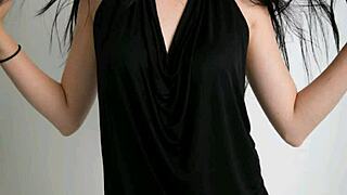 this slutty teen's photoshoot got way too hot!