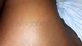 Creampie on creamy pussy continues pounding