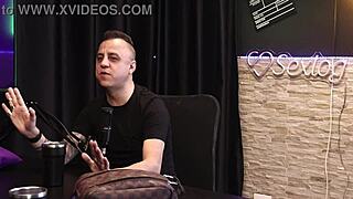 Ele largou o samba pra ir na putaria com um gang bang tendo 20 homens freddy o rei do dogging toda hora sem parar sheer red