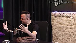 Ele largou o samba pra ir na putaria com um gang bang tendo 20 homens freddy o rei do dogging toda hora sem parar sheer red