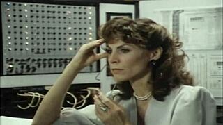 Laurie Smith has a really piping hot blow job session in this classic vintage XXX sex tape