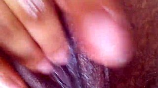 ebony girl fingers her pussy hard and squirts everywhere 💦