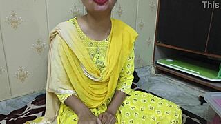 Father-In-Law Bangs Step Daughter in Hindi Audio Sex!