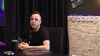 Ele largou o samba pra ir na putaria com um gang bang tendo 20 homens freddy o rei do dogging toda hora sem parar sheer red