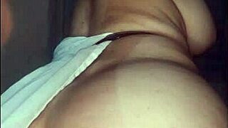 hot sexy teen 18+ in cosplay rubs holes and cums hard! 🔥