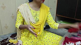 Father-In-Law Bangs Step Daughter in Hindi Audio Sex!