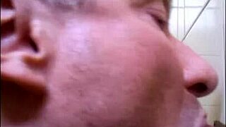 super intense gay blowjob with big cocks and cumshots.