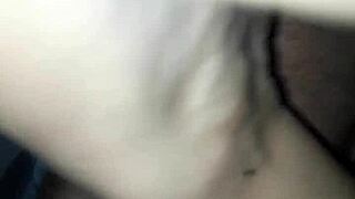 irm� louca de tes�o provocou o irm�o pirocudo pedindo no cuzinho e tomou surra de piroca dura de quatro sem camisinha