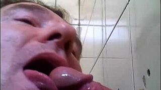 super intense gay blowjob with big cocks and cumshots.